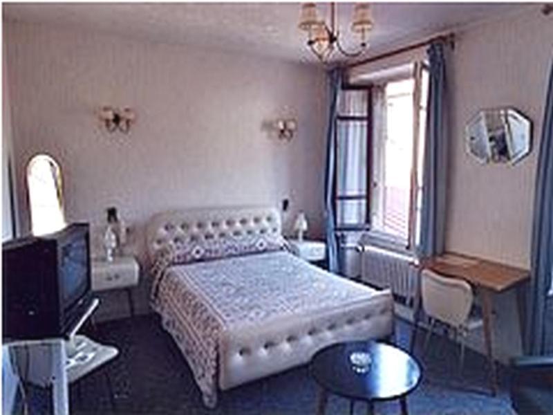 Hotel De Paris 폴리그니 객실 사진