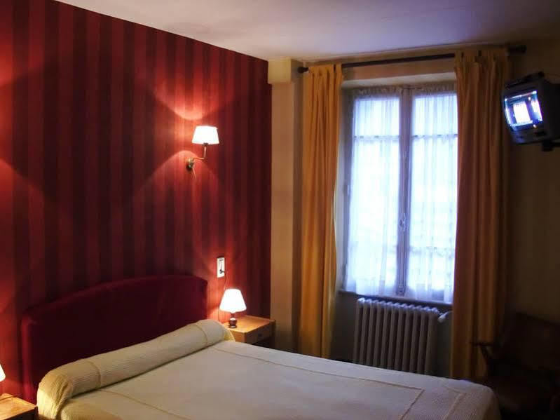 Hotel De Paris 폴리그니 외부 사진